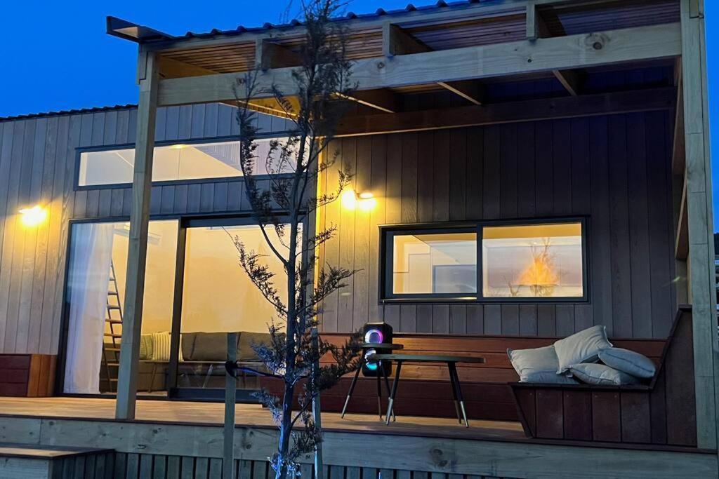 Alpine Chalet - Views, Fire-Pit, Central, Cosy วานากา ภายนอก รูปภาพ